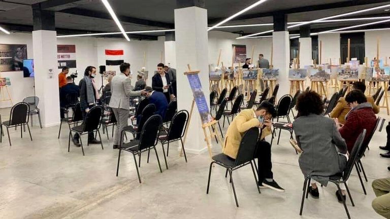 سفارات إيران..