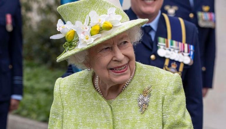 أول ظهور عام لملكة بريطانيا في 2021