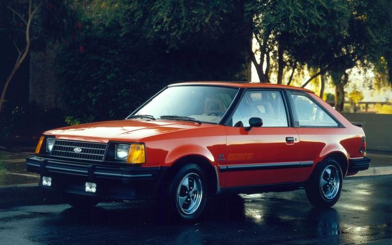 إيكسورت الجيل الأول فورد فيوشن