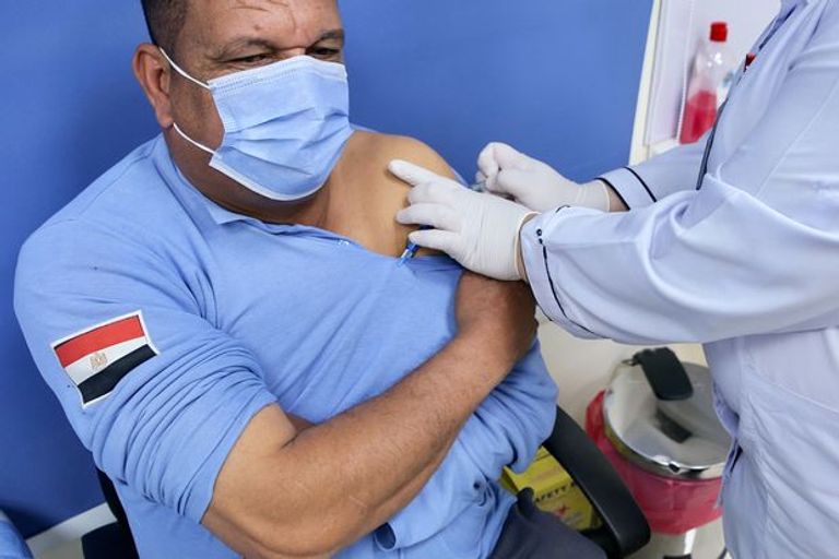 تطعيمات كورونا في مصر كورونا حول العالم