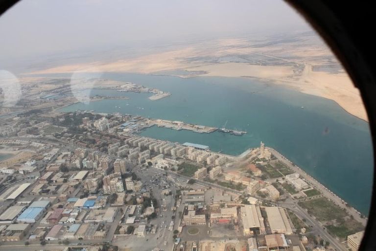 قناة السويس في طريقها لموسوعة جينيس بهذه الصورة