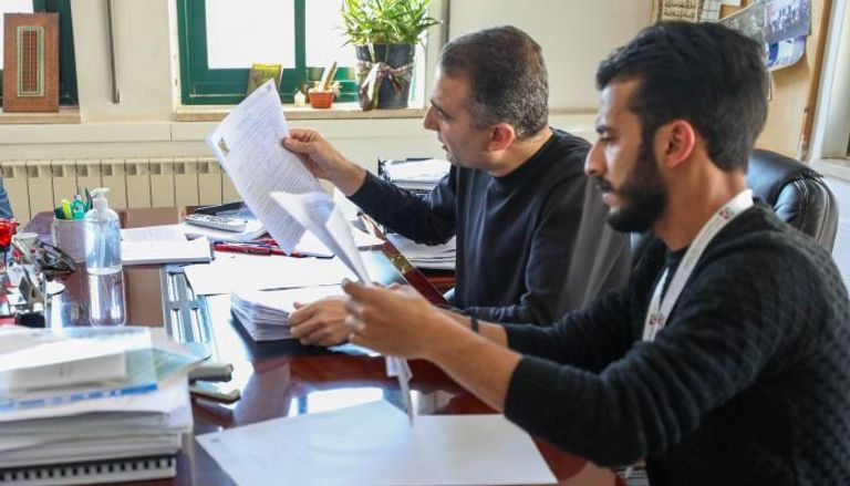 عمليات التسجيل في انتخابات فلسطين مقر لجنة الانتخابات بغزة