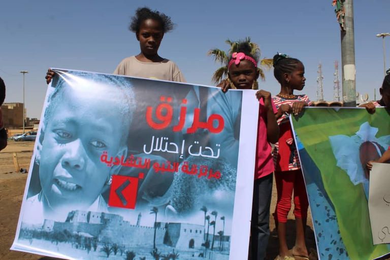 وقفة احتجاجية لمهجري مرزق في سبها الليبية