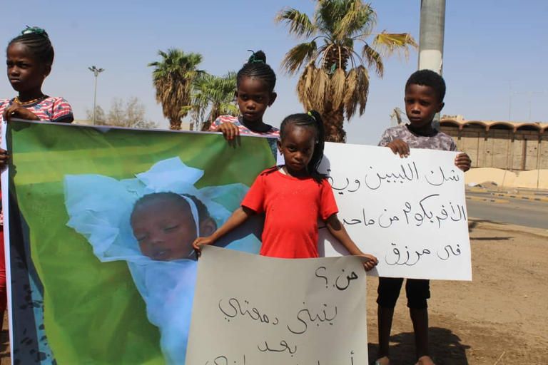 وقفة احتجاجية لمهجري مرزق في سبها الليبية