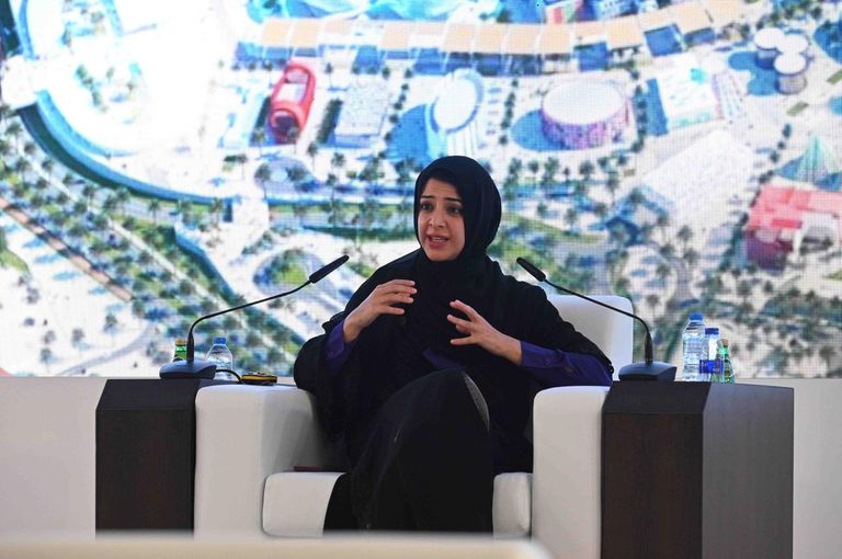 إحدى حلقات ملتقى سفراء ورؤساء البعثات التمثيلية للإمارات بالخارج