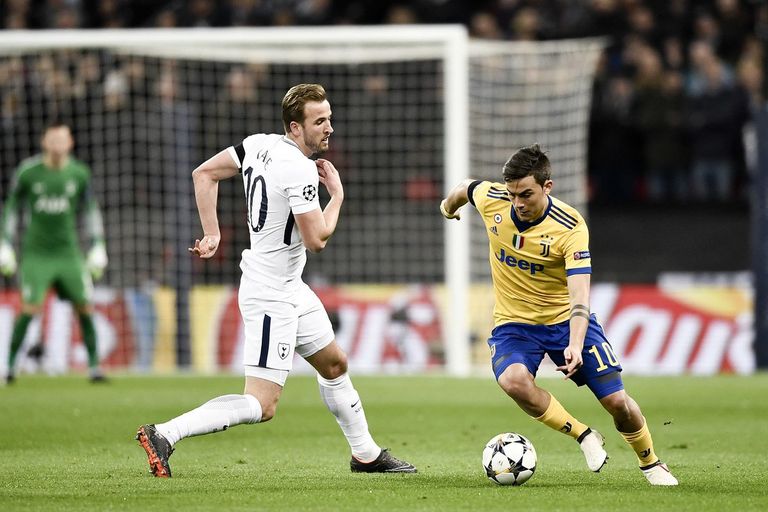 هاري كين وباولو ديبالا إيرلينج هالاند مهاجم بروسيا دورتموند