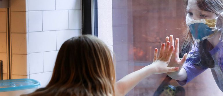 كورونا حول العالم