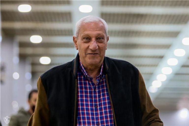 عماد عبد العزيز رئيس اللجنة الإدارية في الزمالك