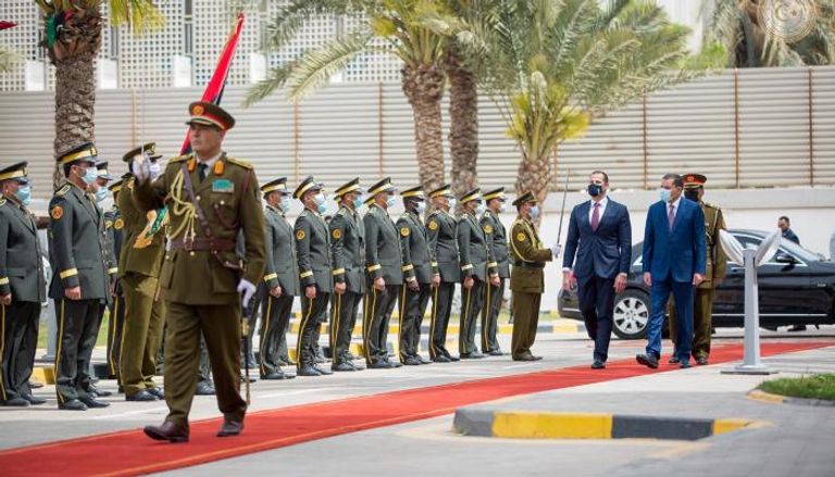  رئيس الوزراء المالطي روبرت أبيلا يصل إلى طرابلس