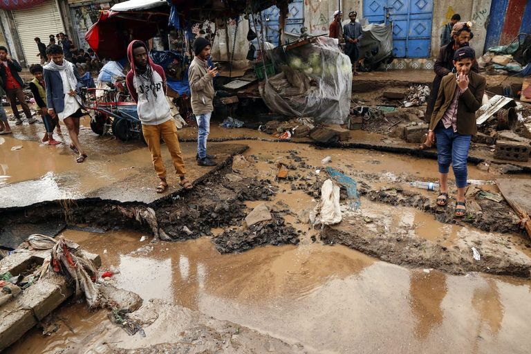 ارتفاع حصيلة إعصار "سيروجا" ارتفاع حصيلة ضحايا إعصار "سيروجا" إلى 130 شخصا