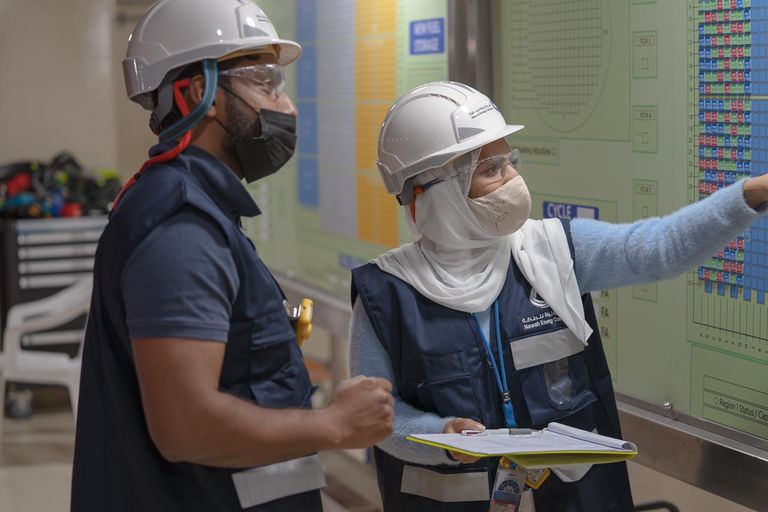 تطوير محطات براكة للطاقة النووية السلمية محطات براكة النووية بمنطقة الظفرة في أبوظبي