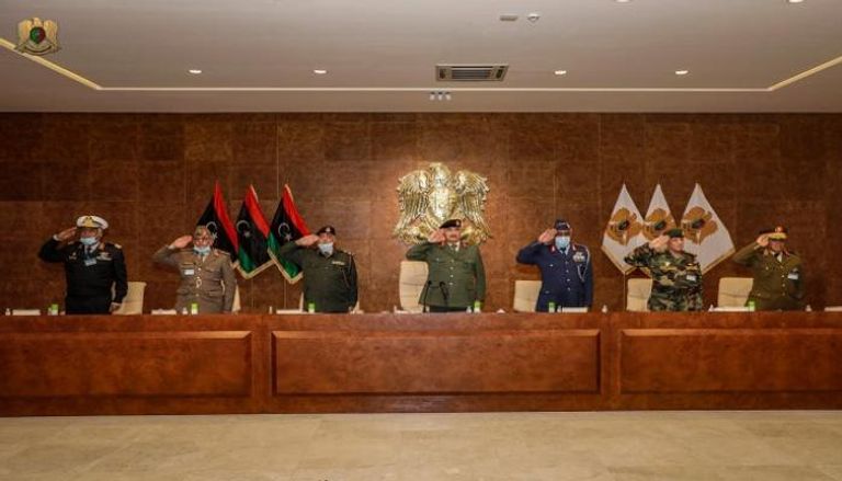 قيادات الجيش الليبي في الملتقى الأول للضباط