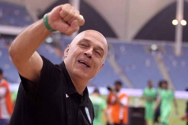 كريستيان جروس مدرب الأهلي السعودي والزمالك الأسبق