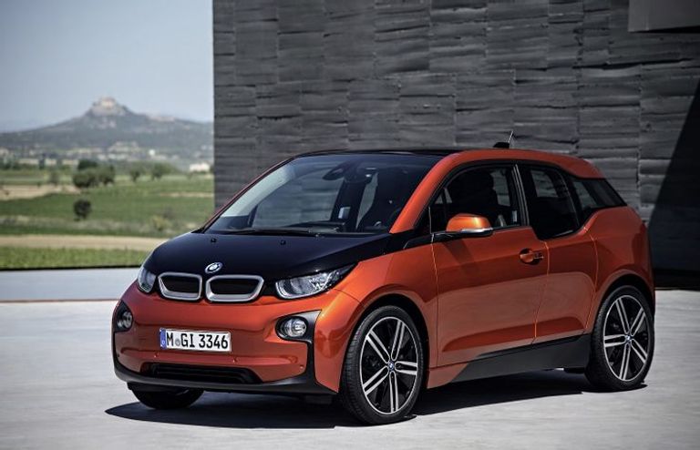 بي إم دبليو، I3  طراز DeLorean DMC-12