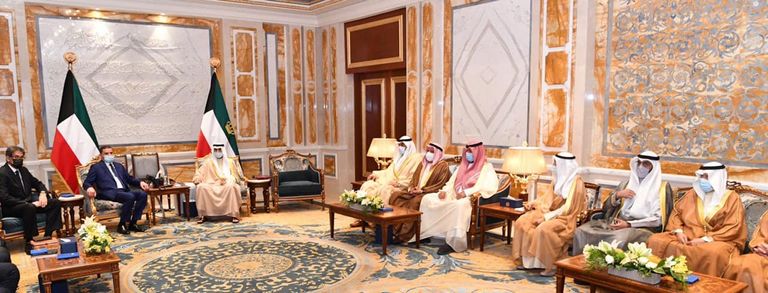 أمير الكويت ورئيس الحكومة الليبية الجديدة