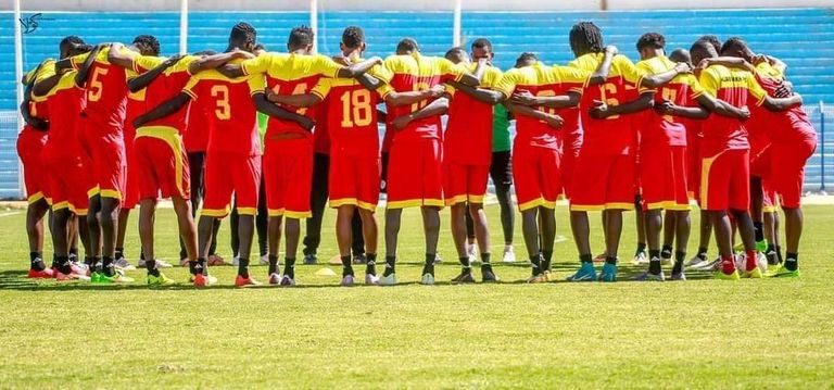 الهلال والمريخ