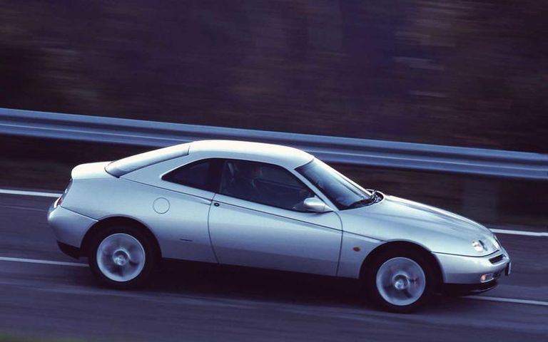 طراز Alfa Romeo GTV فورد بوما - أرشيفية