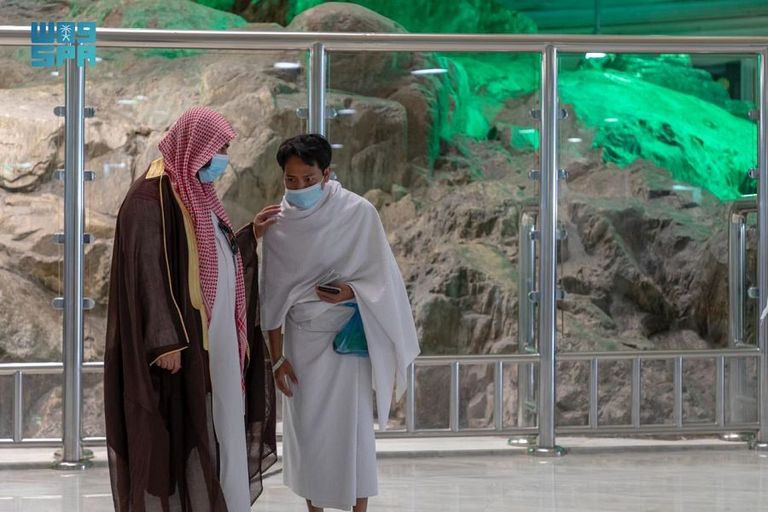 إطلاق حزمة من الخدمات للمعتمرين