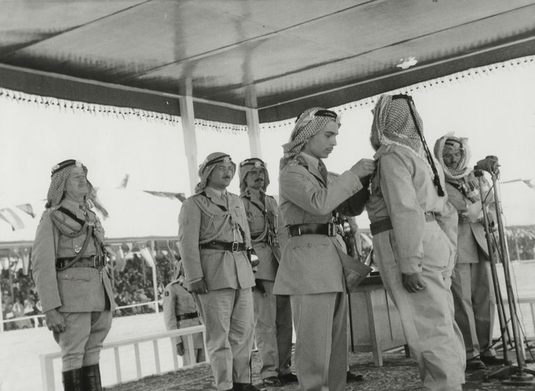 الملك عبدالله الثاني خلال تدريب عسكري