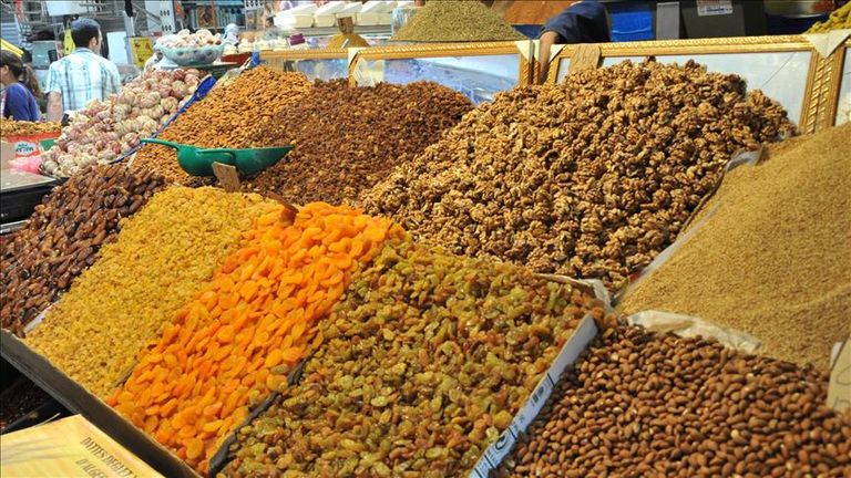 ياميش طقوس خاصة لشهر رمضان في مصر