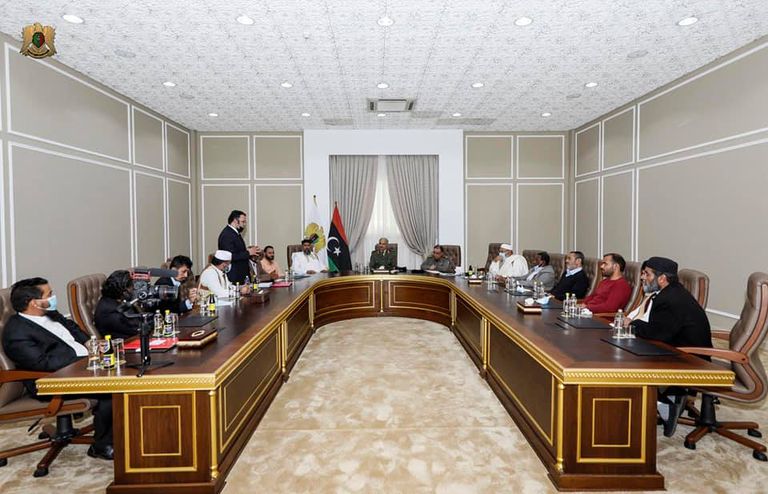 المشير حفتر وأعيان قبائل الزنتان