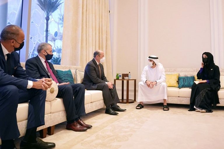 توقيع شراكة بين جنرال موتورز- كروز وهيئة الطرق والمواصلات في دبي