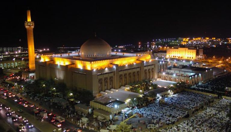 مسجد الدولة الكبير في الكويت
