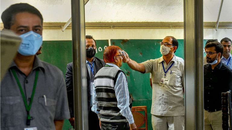 ارتفاع إصابات الهند