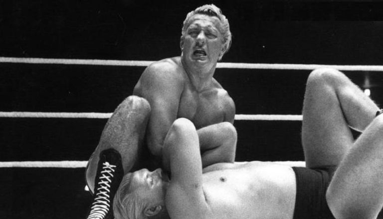 بادي روجرز أول بطل في تاريخ WWE