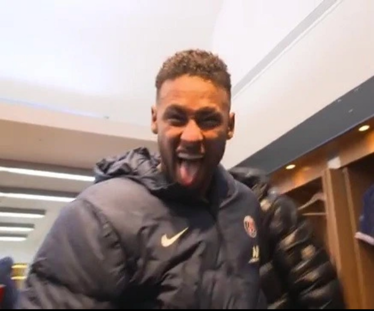 نيمار دا سيلفا فرحة لاعبي باريس سان جيرمان