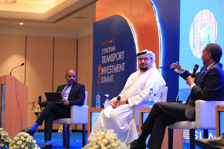 جانب من أعمال قمة النقل الإثيوبية بمشاركة وفد دبي