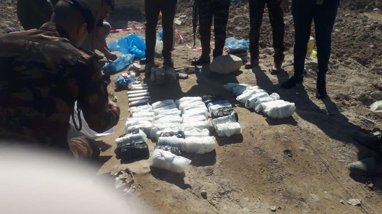 أمن عراقي عند دور استخدمها تنظيم داعش