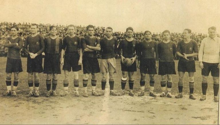 فريق برشلونة أول بطل في تاريخ الدوري الإسباني