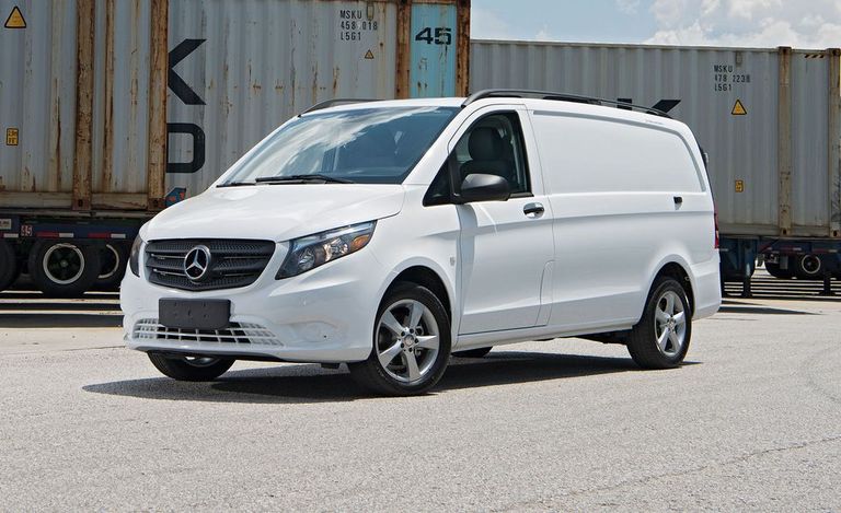 طراز Metris كاديلاك XT4