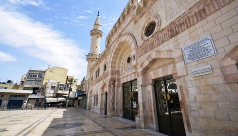 الحكومة الأردنية تحظر صلاة التراويح في المساجد