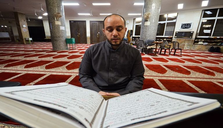 الحكومة الأردنية تحظر صلاة التراويح في المساجد