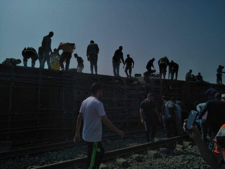  حادث انقلاب قطار بمصر