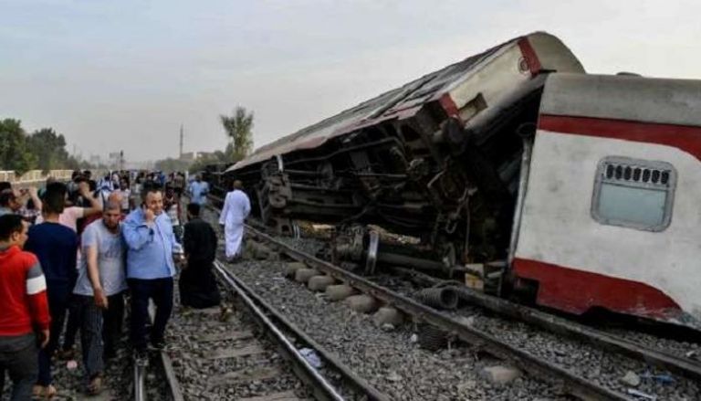 حادث قطار المنصورة بمصر اليوم