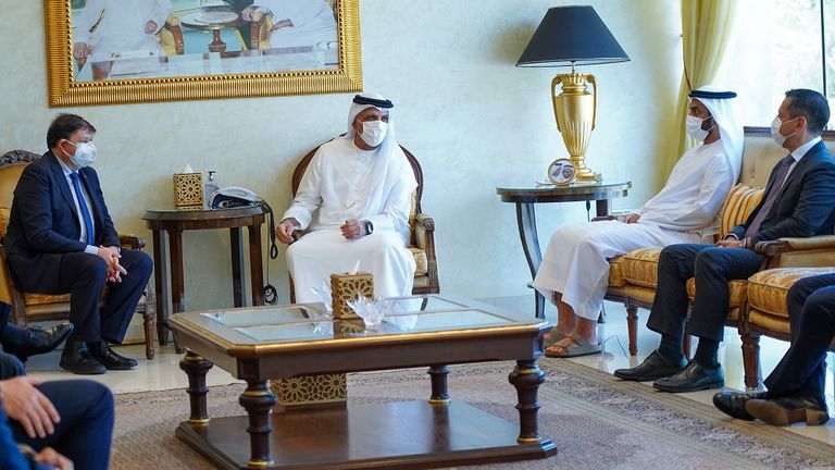 جانب من توقيع مذكرة التفاهم