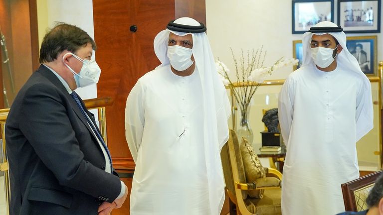 جانب من توقيع مذكرة التفاهم