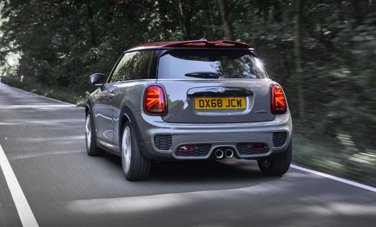 طراز Cupra Leon e-Hybrid