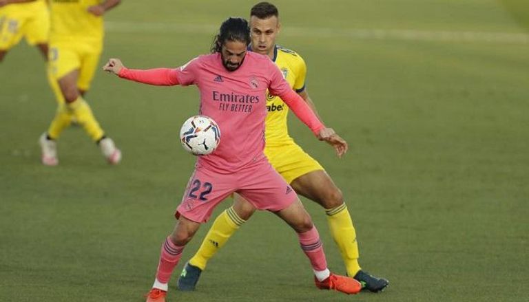 ريال مدريد ضد قادش