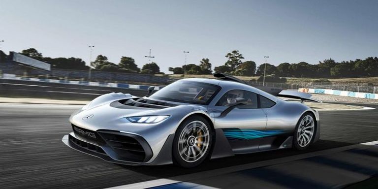 طراز Mercedes-AMG One طراز فيراري SF90 Stradale
