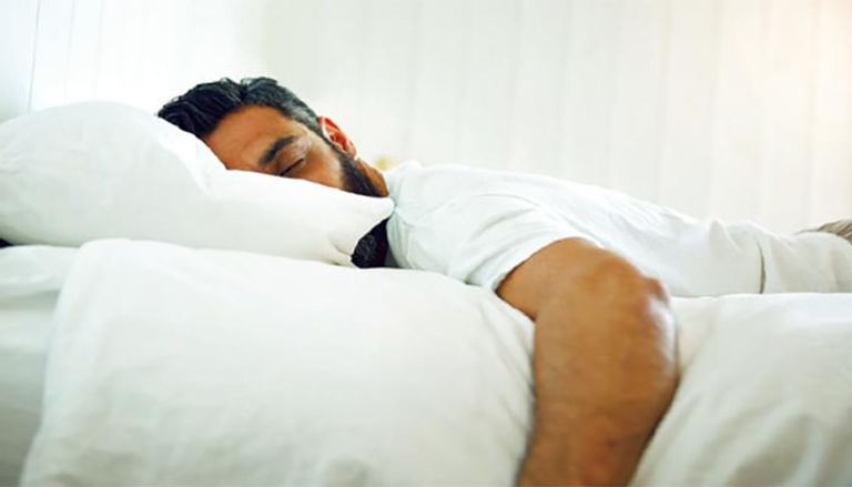 أضرار النوم بعد السحور