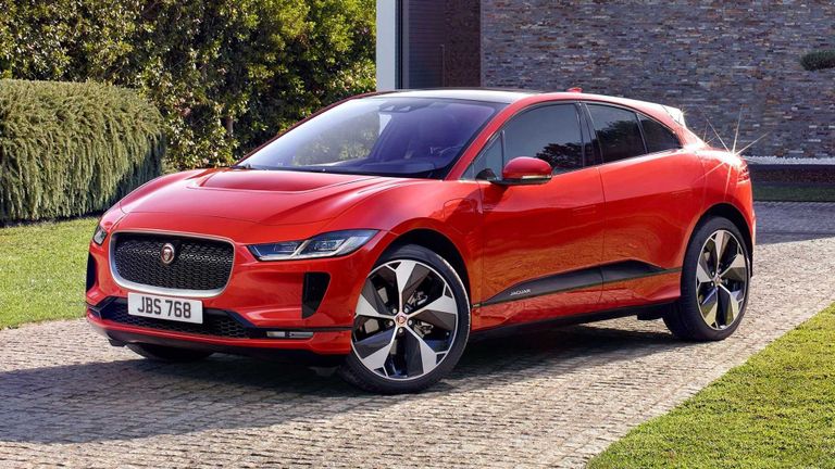 طراز Jaguar i-Pace   طراز Mustang Mach-E