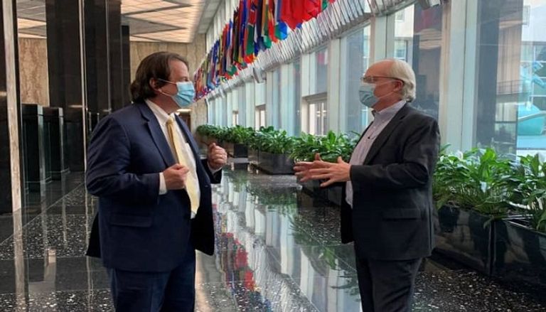 المبعوث الأمريكي إلى اليمن خلال لقاء المنسق المقيم للشؤون الإنسانية جانب من معارك الجيش اليمني في مأرب