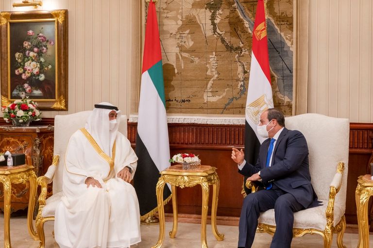 الرئيس السيسي خلال لقاء الشيخ محمد بن زايد آل نهيان