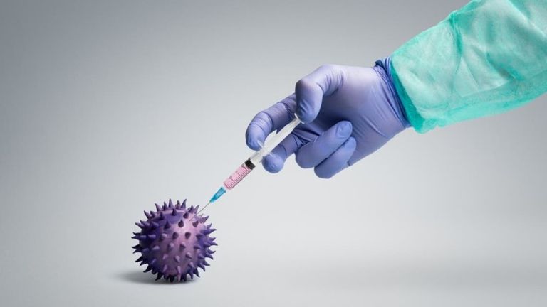 تسارع حملات التلقيح ضد كورونا حول العالم