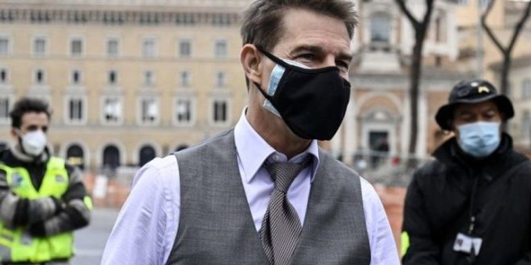 توم كروز في مشهد من فيلم 