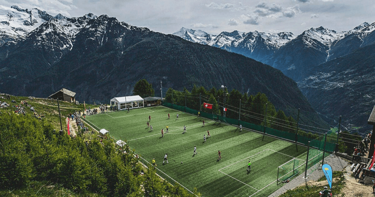 ملعب مارينا باي